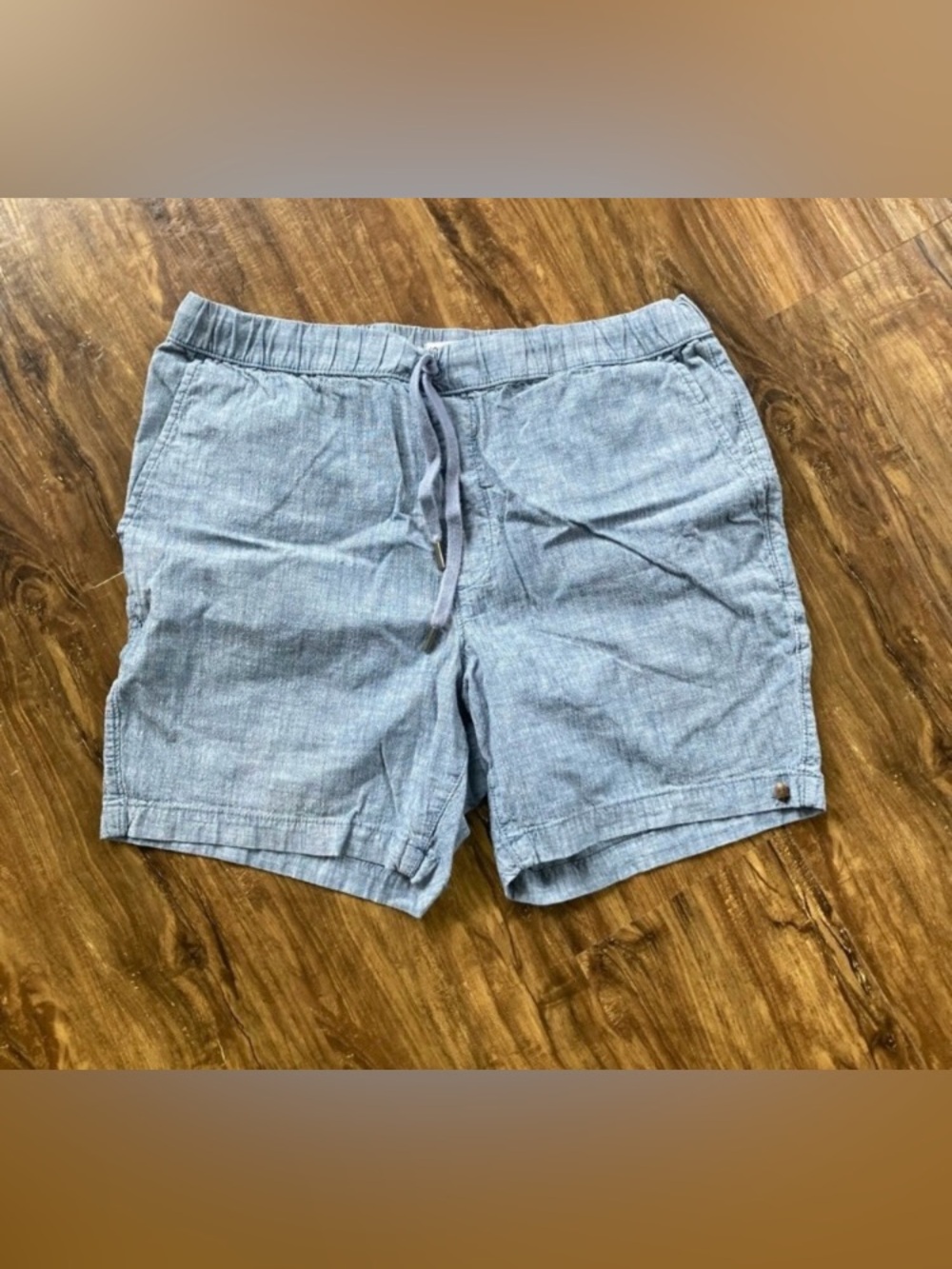 Sonoma Chambray Blue Elastic Waist Shorts Size 36 Men’s